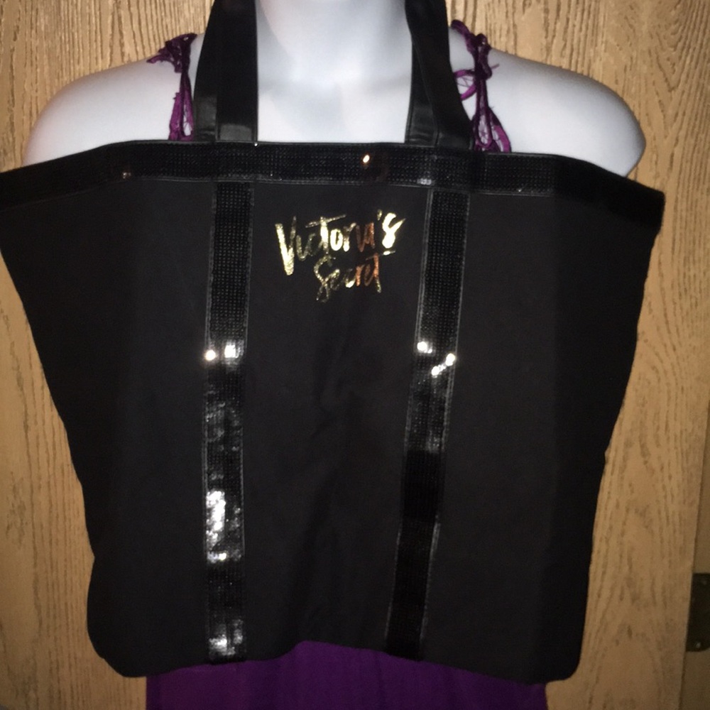 Victoria’s Secret tote